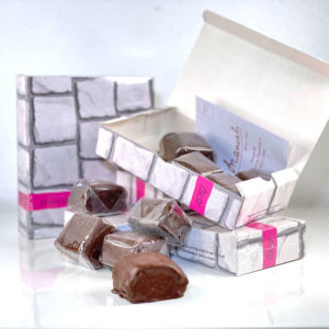 Confiseries-chocolats-Manuel-paves-tony-boites-4-6-8-12-reflets